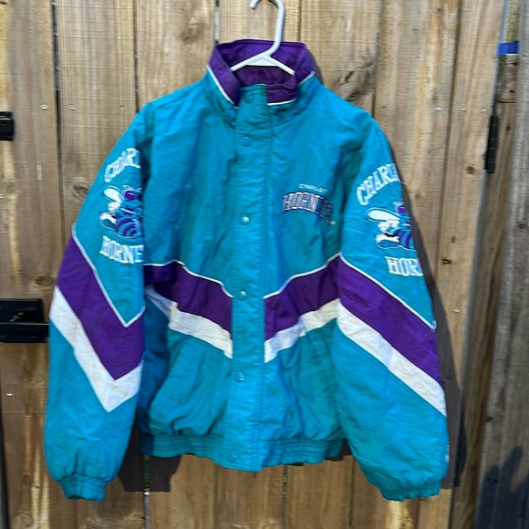 STARTER Other - Starter Hornets bomber jacket Size Small